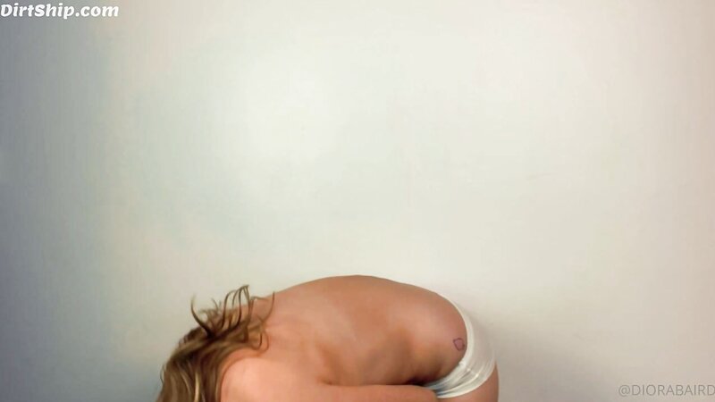 Diora Baird Big Tits Stripteasing