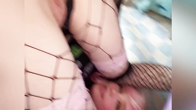 Belle Delphine Up-Close Fingering Her Pussy