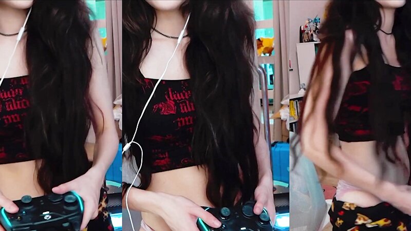 Emiru Accidental Panty Slip