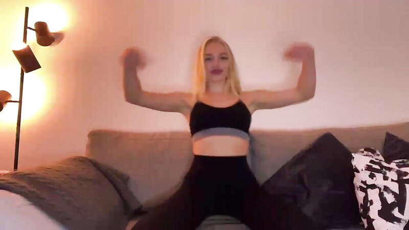 Teen Flashing Tits Topless