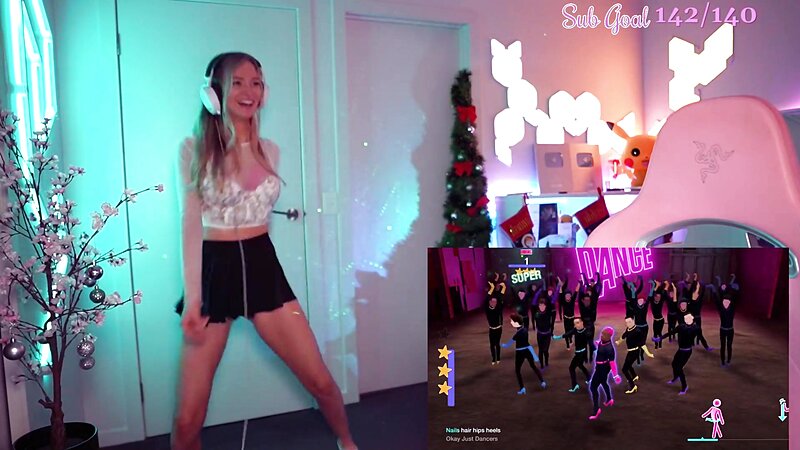 Bebahan Sexy Lingerie Twitch Streamer