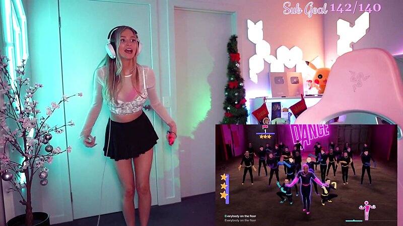 Bebahan Sexy Lingerie Twitch Streamer