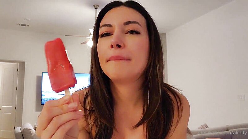 Alinity Sucking a Popsicle